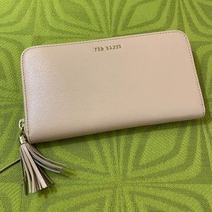 Ted Baker Wallet NWOT- TAUPE